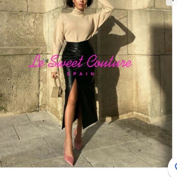 Zara Faux Leather Skirt - Picture 4 of 16